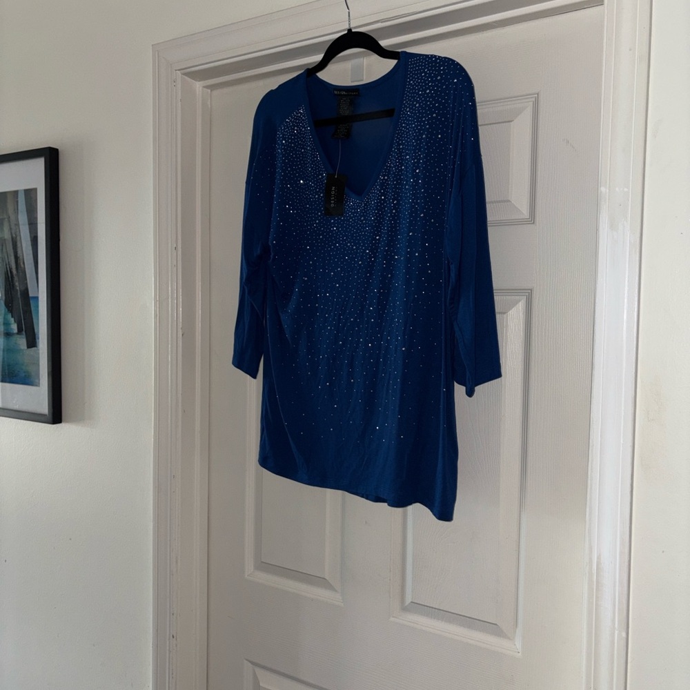 Design History Sapphire V-Neck Top with Rhinestones - Picture 7 of 9